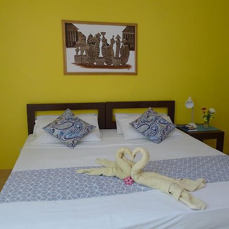 By The Bay, Jacana Bed & Breakfast Puerto Princesa Exterior foto