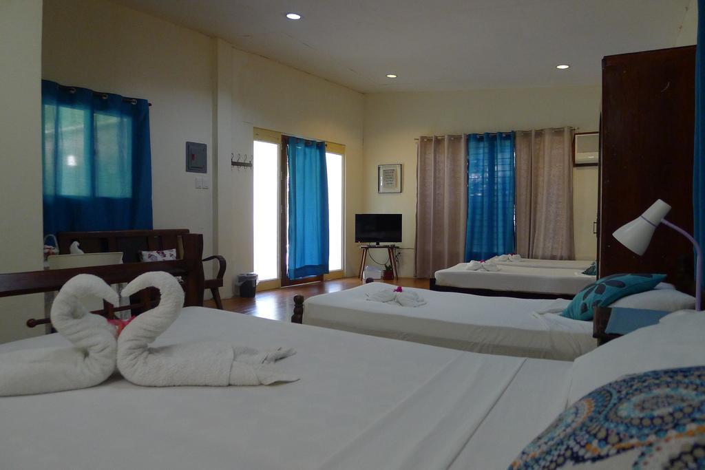 By The Bay, Jacana Bed & Breakfast Puerto Princesa Exterior foto