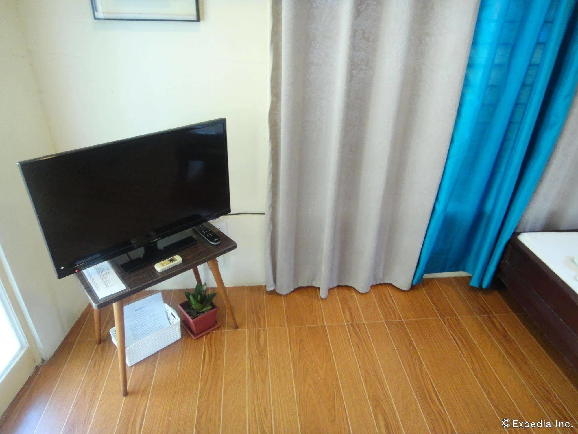 By The Bay, Jacana Bed & Breakfast Puerto Princesa Exterior foto