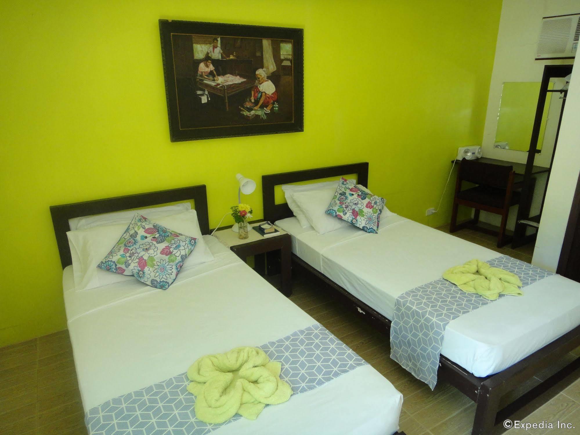 By The Bay, Jacana Bed & Breakfast Puerto Princesa Exterior foto