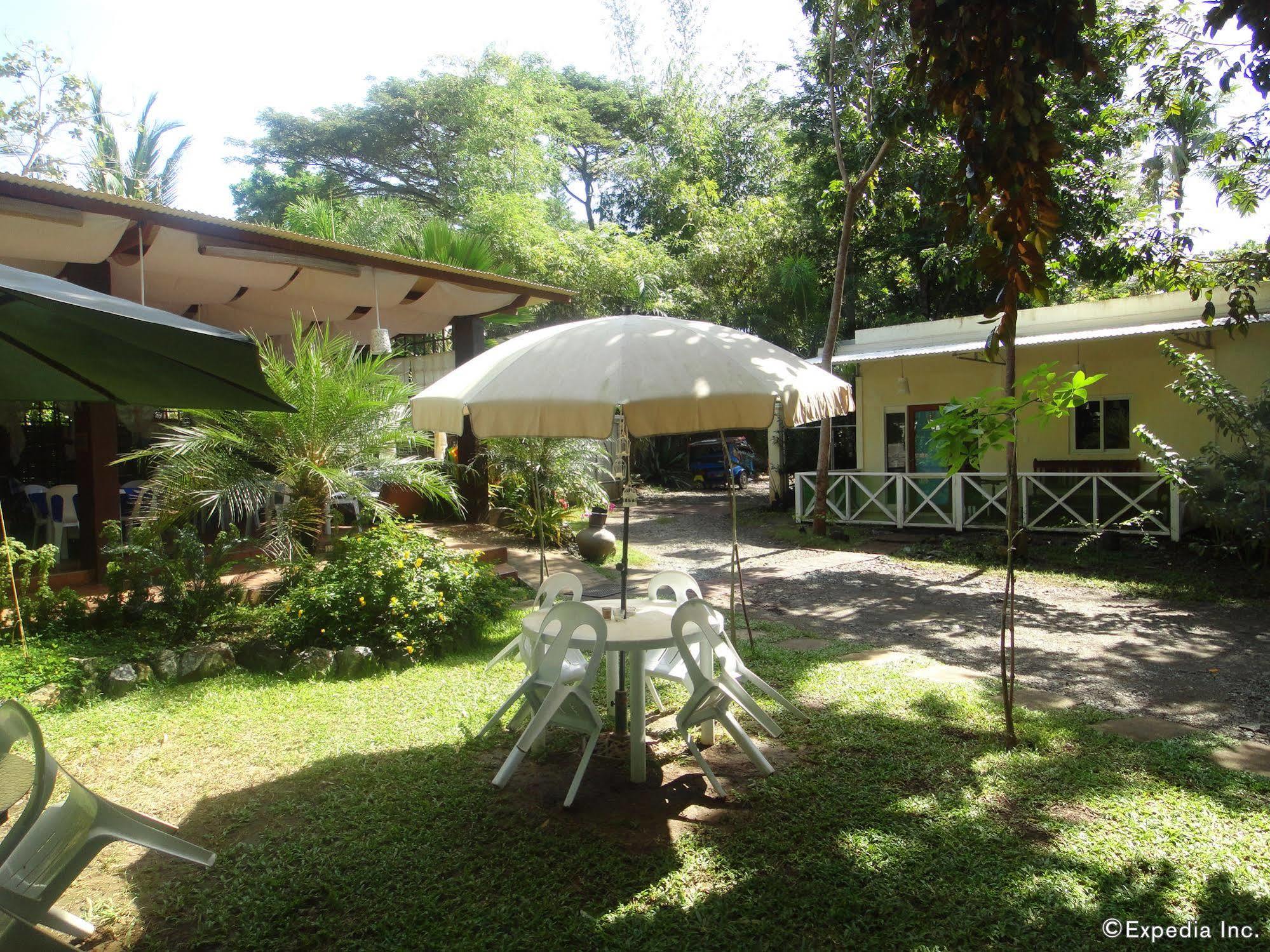 By The Bay, Jacana Bed & Breakfast Puerto Princesa Exterior foto
